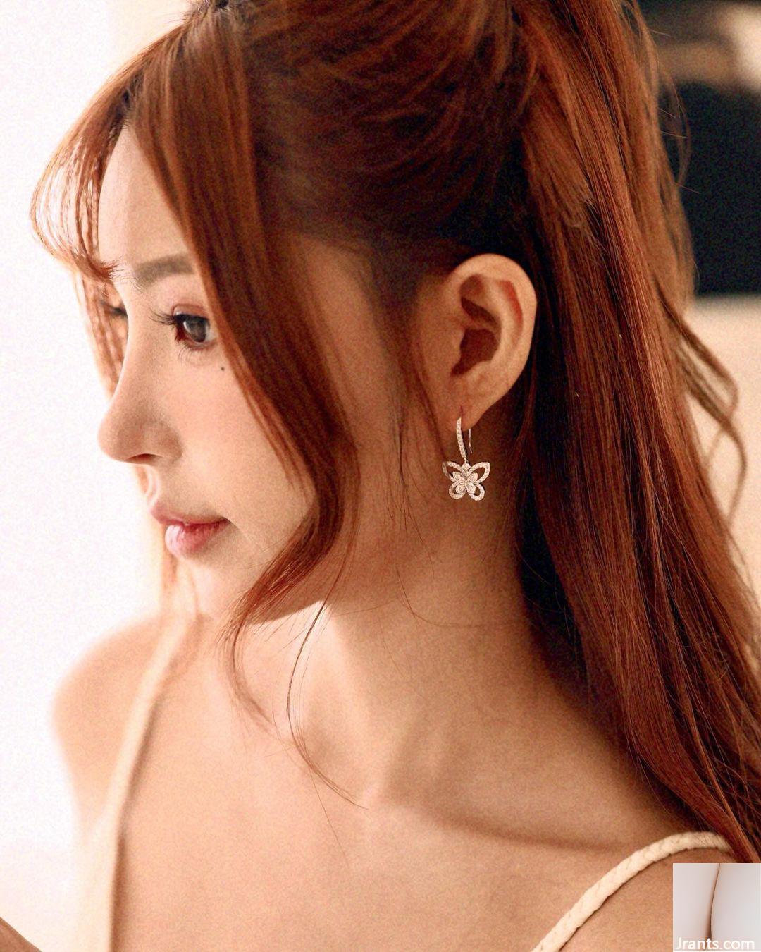 Cặp mông hoàn hảo “Caixuan Ning” che đi bộ ngực căng tròn và dáng người khiến tôi thích thú (38P) - Ảnh 16