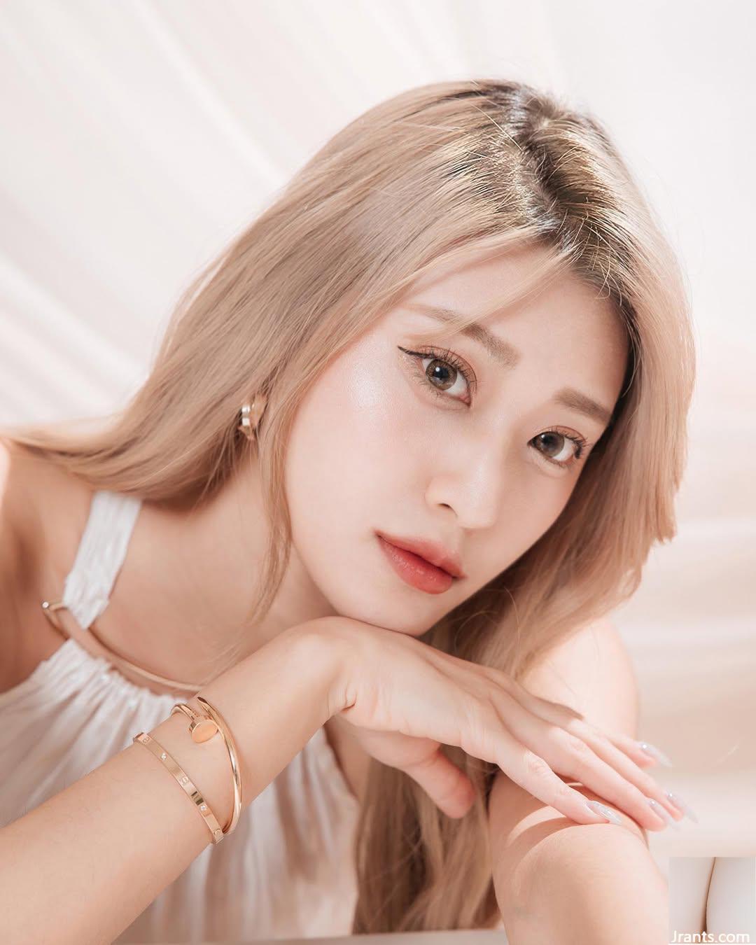 (Annber Cheng” Khí chất nữ hoàng lộ rõ ​​trong bộ bikini nóng bỏng bị rò rỉ (45P) - Ảnh 39