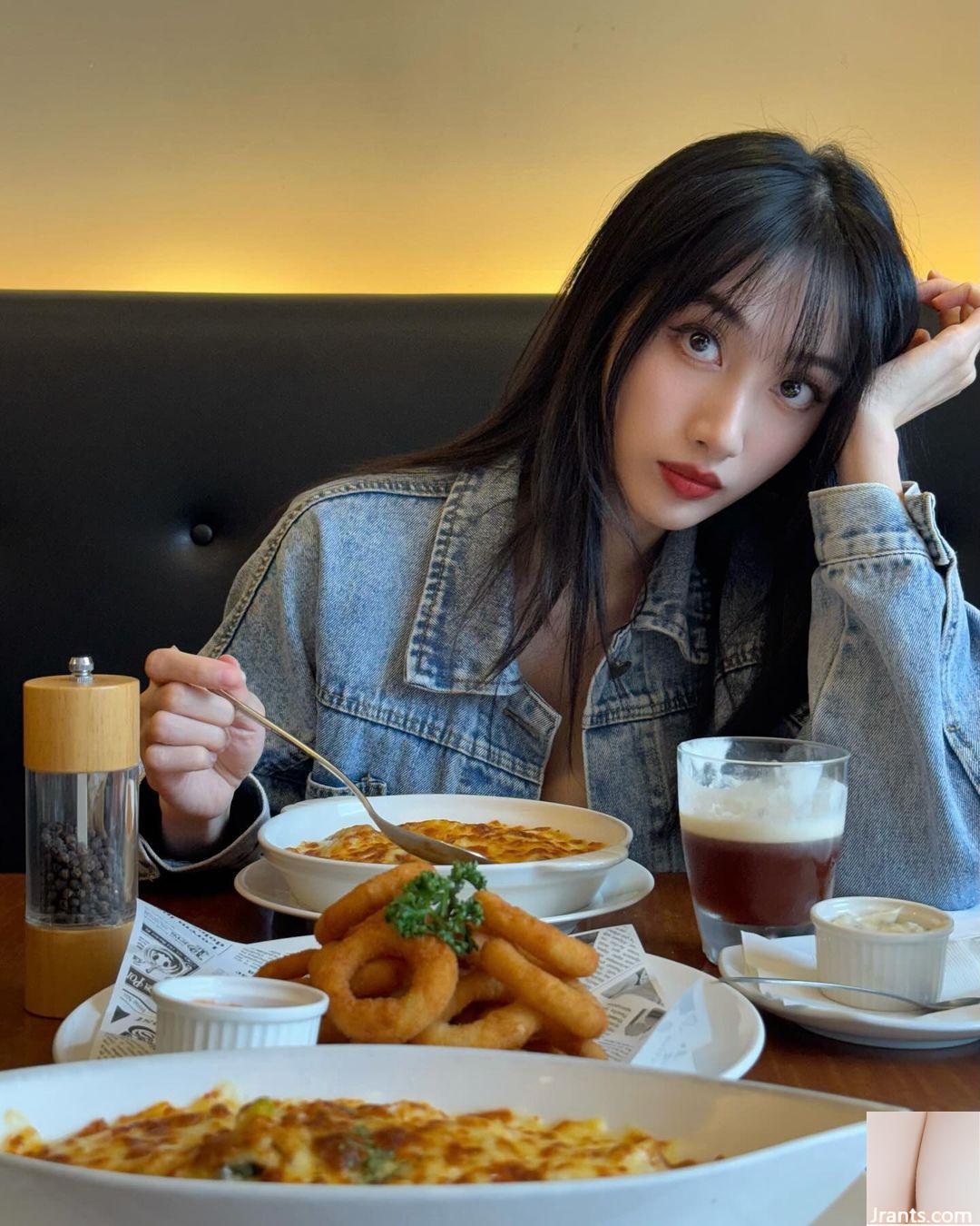 Ngoại hình xinh đẹp khó tin của fan thân trắng nõn của “Duan Jingle” chiếm được cảm tình của cư dân mạng (31P) - Ảnh 31