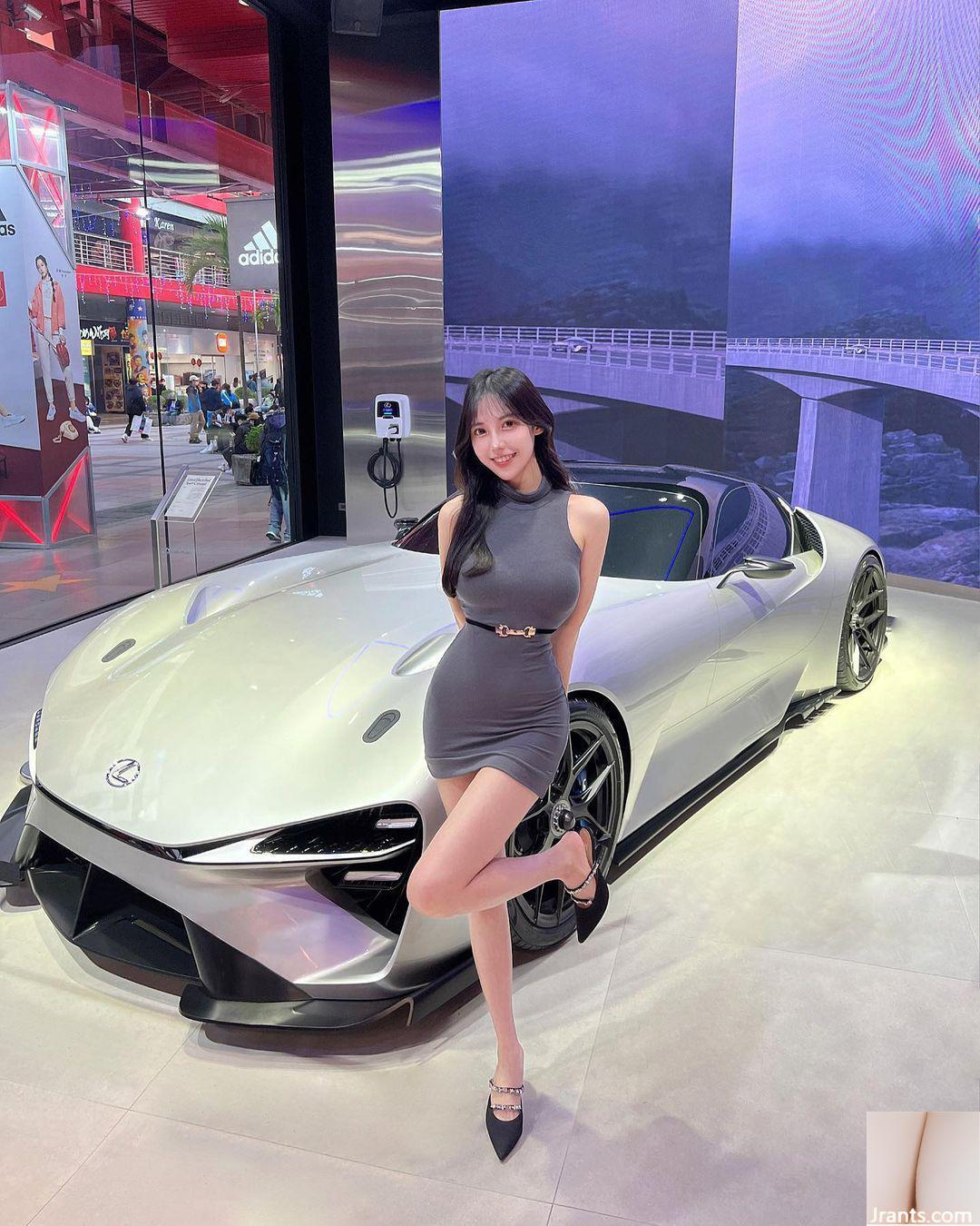 Nhân vật quỷ dị “Zhang Qiqi” có vẻ ngoài ngọt ngào, bắt mắt và toát lên sự cám dỗ tột độ (46P) - Ảnh 41