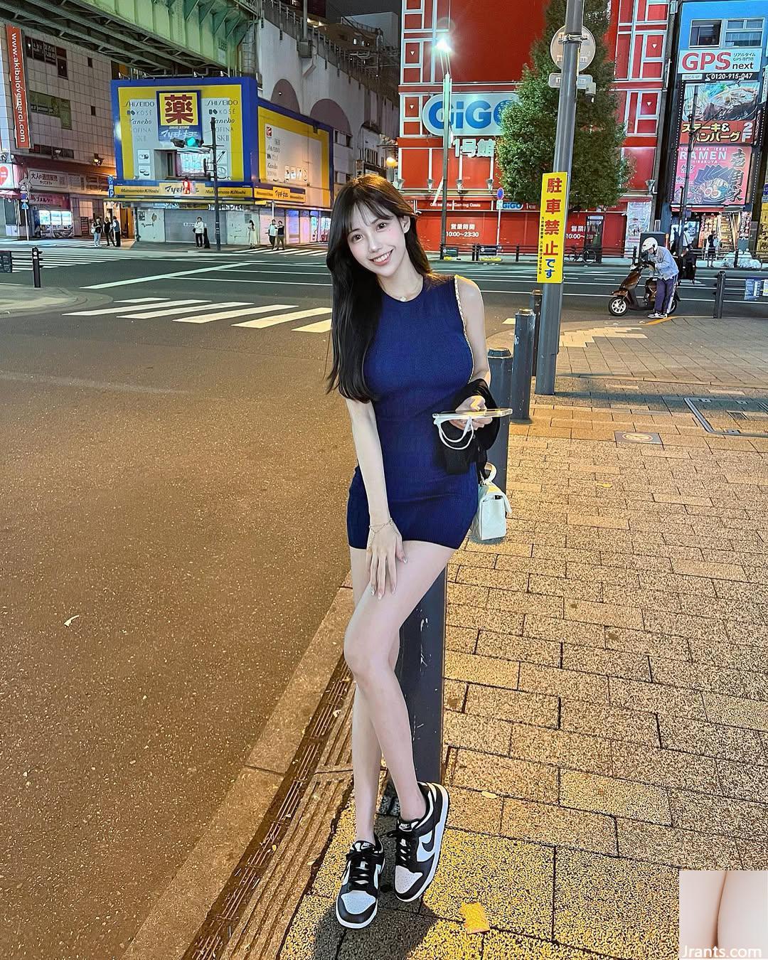 Nhân vật quỷ dị “Zhang Qiqi” có vẻ ngoài ngọt ngào, bắt mắt và toát lên sự cám dỗ tột độ (46P) - Ảnh 8