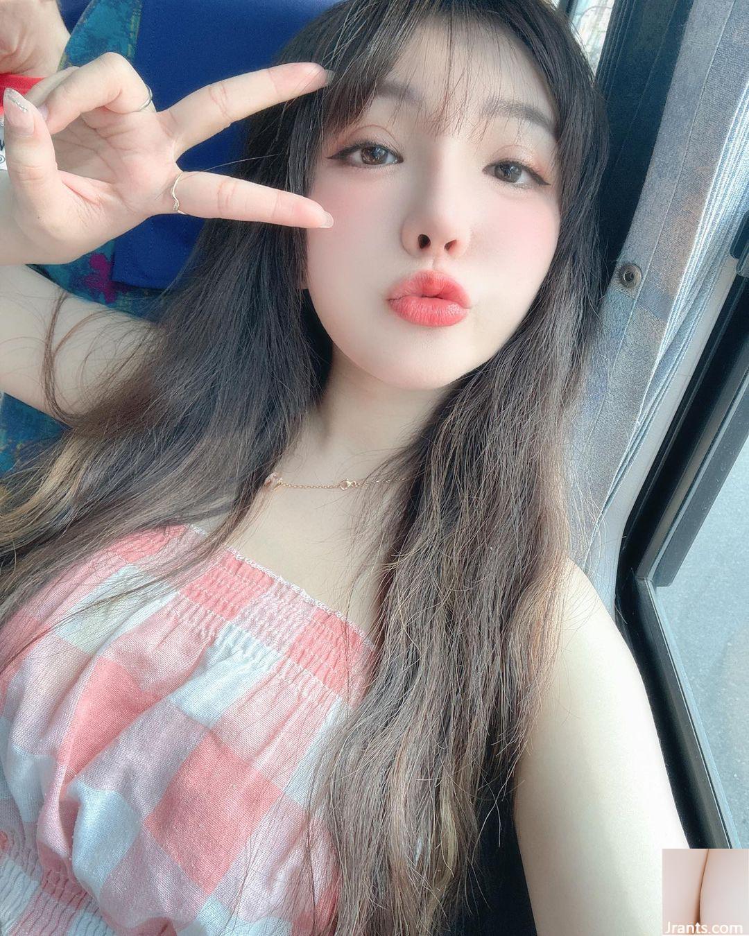 “Little Horse Tangtang Chapter WT” có bộ ngực đầy đặn và gợi cảm đến khó cưỡng (35P) - Ảnh 9