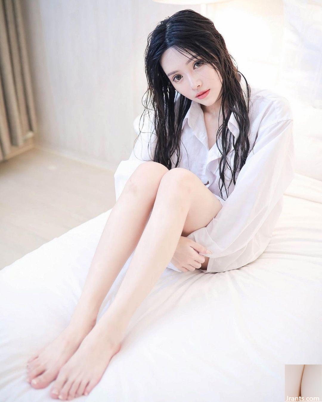 “Zhuang Shujie” dễ thương và quyến rũ với bộ ngực tròn trịa và đường cong khó cưỡng (38P) - Ảnh 23