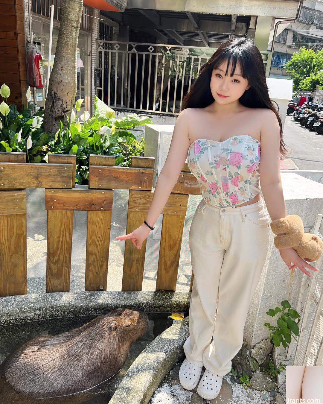 Vòng một kiêu hãnh “mini Han” khoe bikini nóng bỏng bị rò rỉ (29P) - Ảnh 14