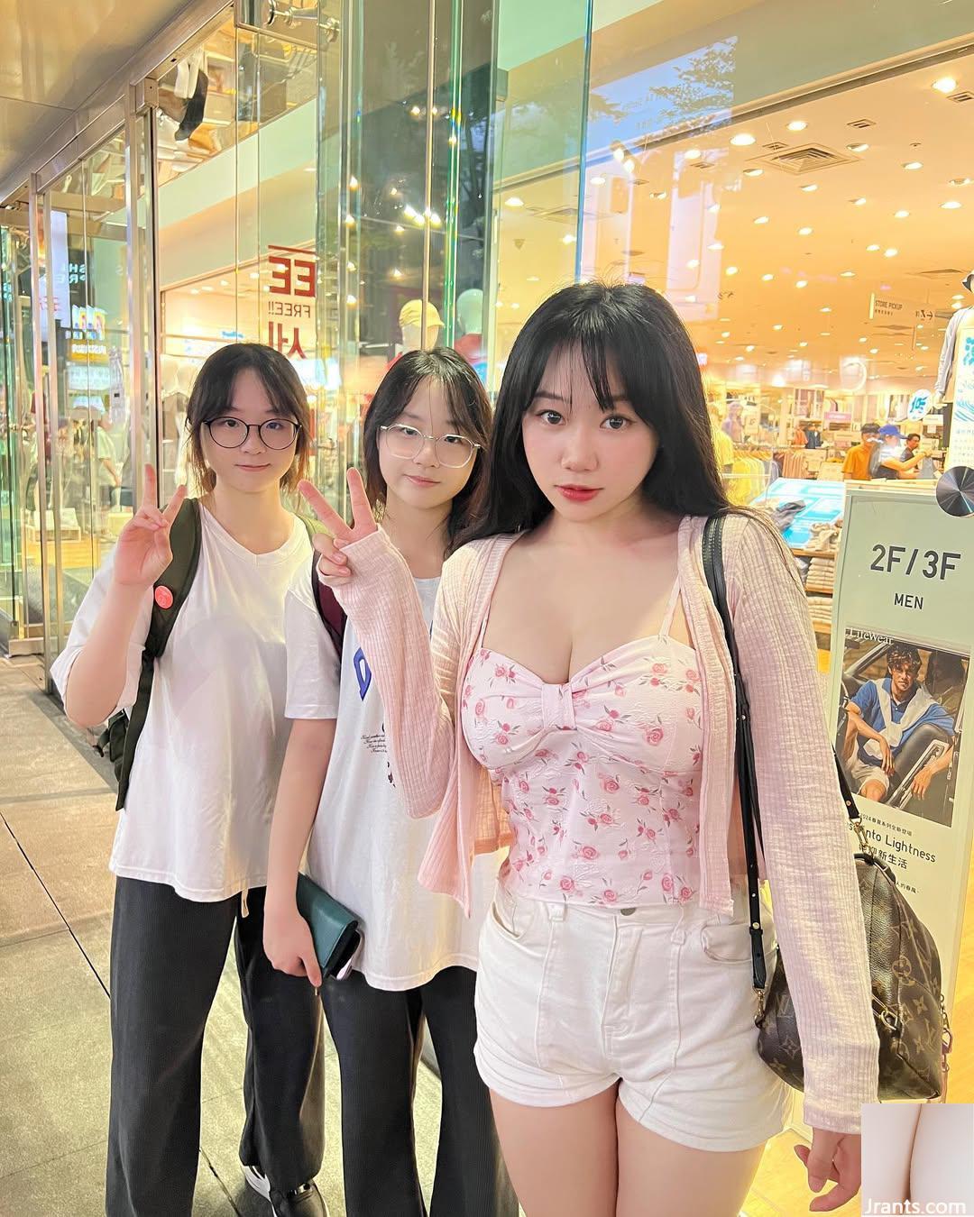 Vòng một kiêu hãnh “mini Han” khoe bikini nóng bỏng bị rò rỉ (29P) - Ảnh 20