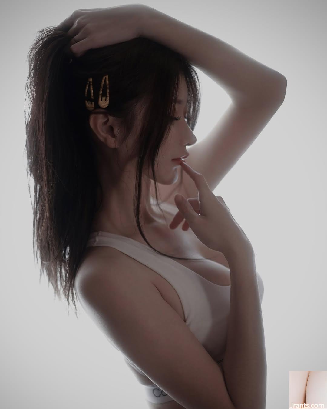 “Anh Rong” eo thon, ngực khủng có thể kiềm chế cả sự ngọt ngào và gợi cảm đến cực hạn (31P) - Ảnh 23