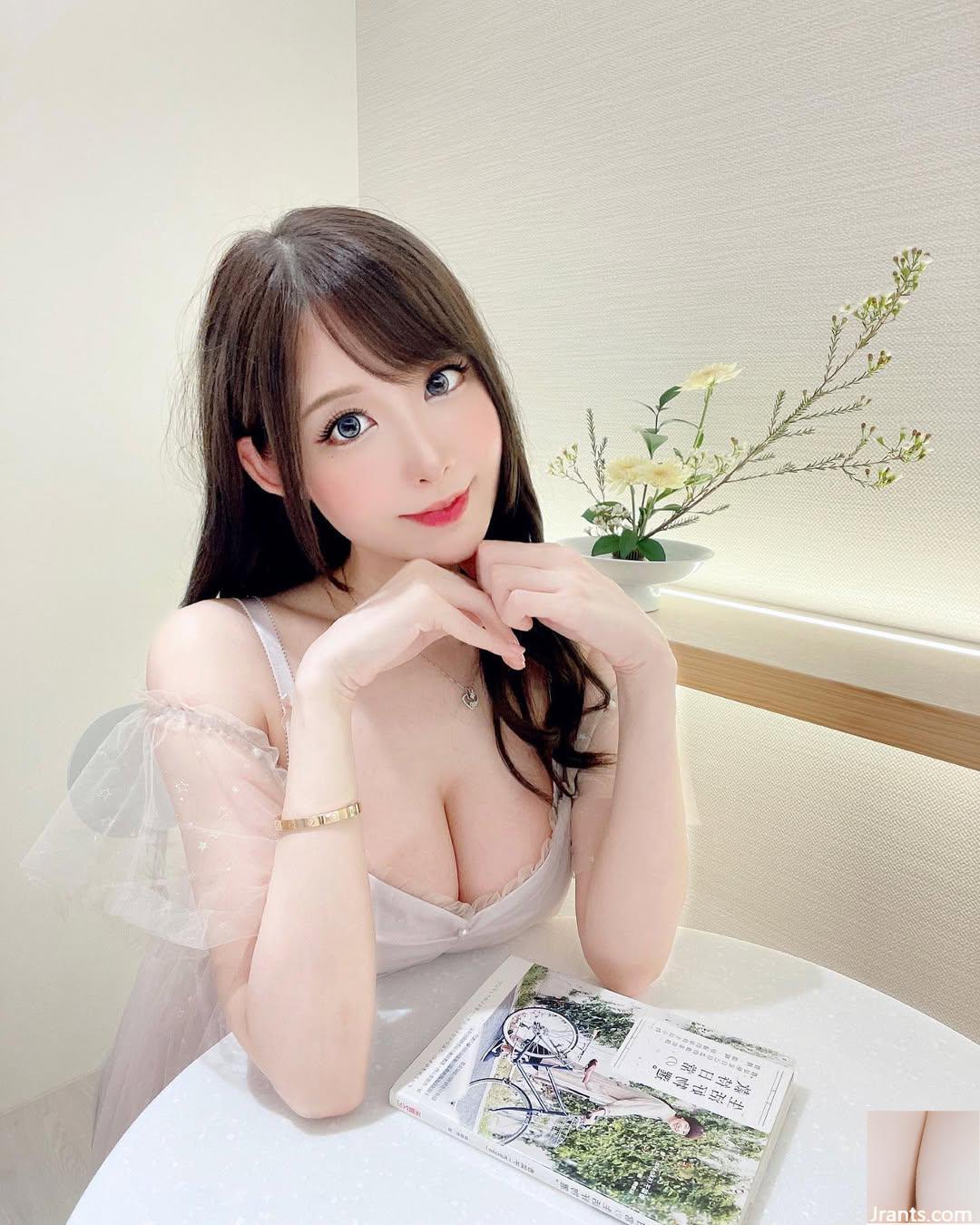 Hot girl dẫn chương trình phát sóng trực tiếp “Lenna Zhixuan” có thân hình săn chắc và bộ ngực tuyệt đẹp (31P) - Ảnh 8