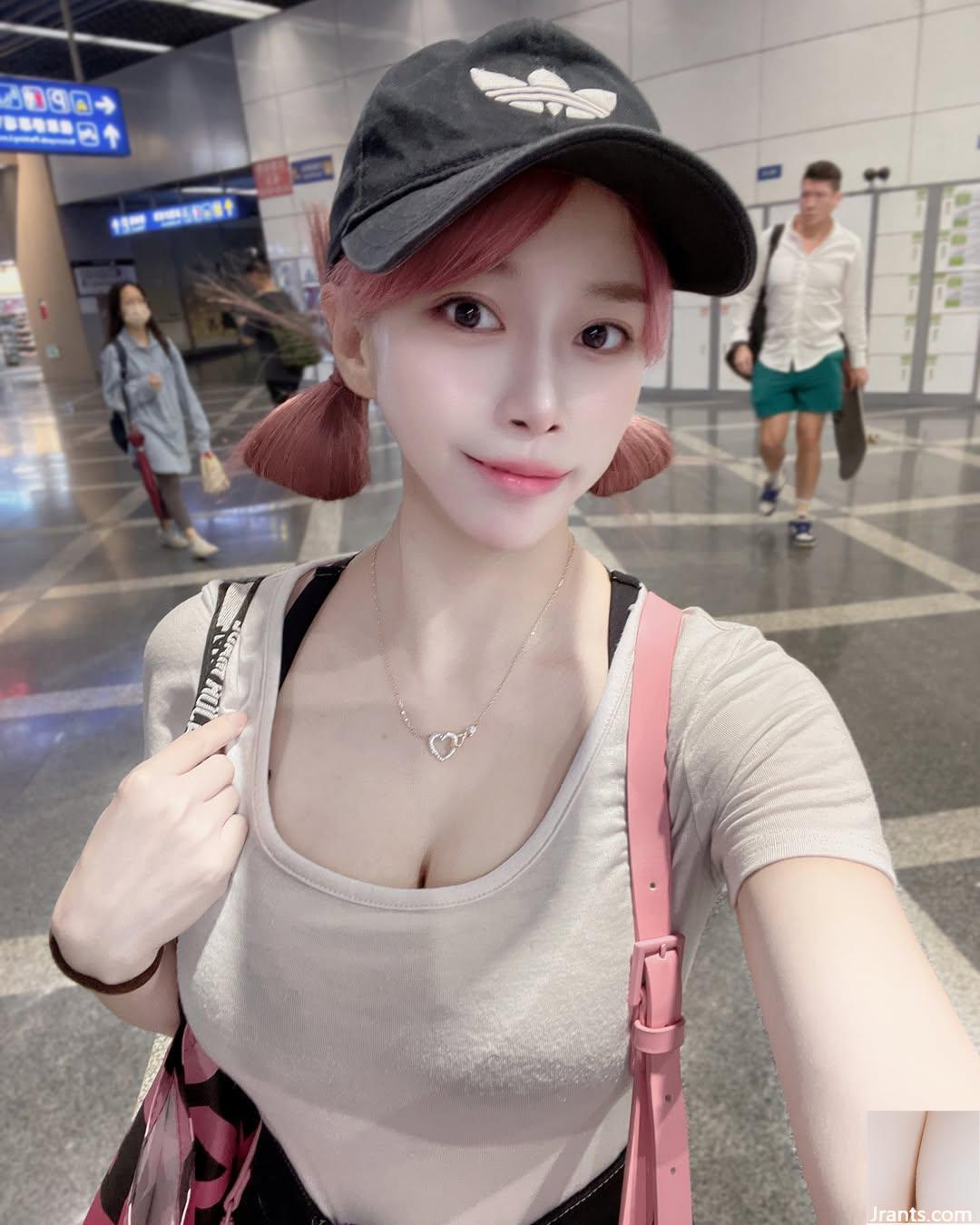 “Zhu Zhuqi” mắt to và ngấn nước che giấu vóc dáng đẹp và khá bắt mắt (28P) - Ảnh 2