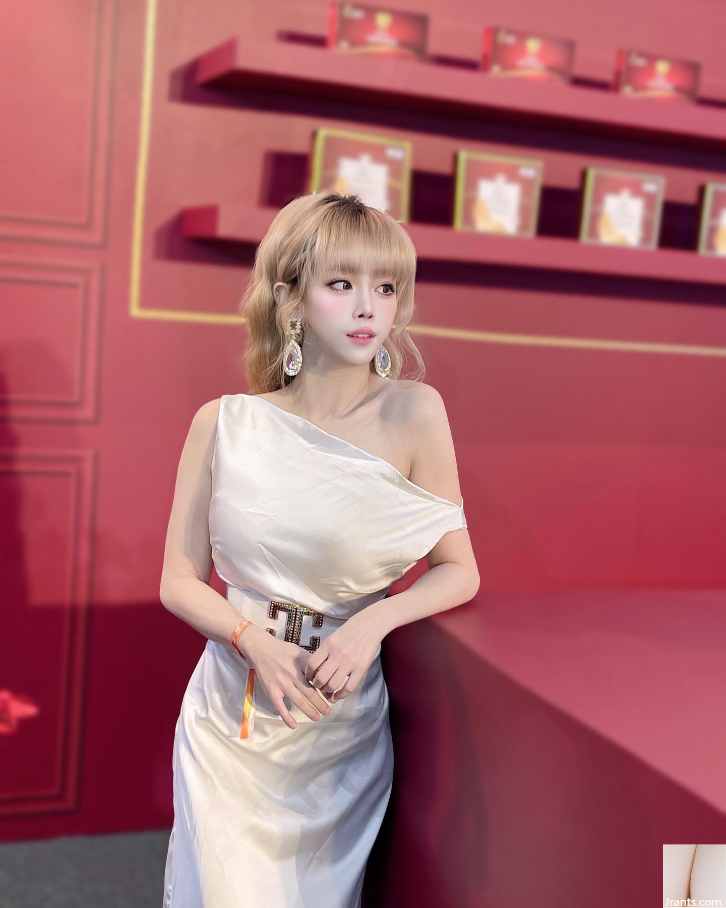 “Zhu Zhuqi” mắt to và ngấn nước che giấu vóc dáng đẹp và khá bắt mắt (28P) - Ảnh 26