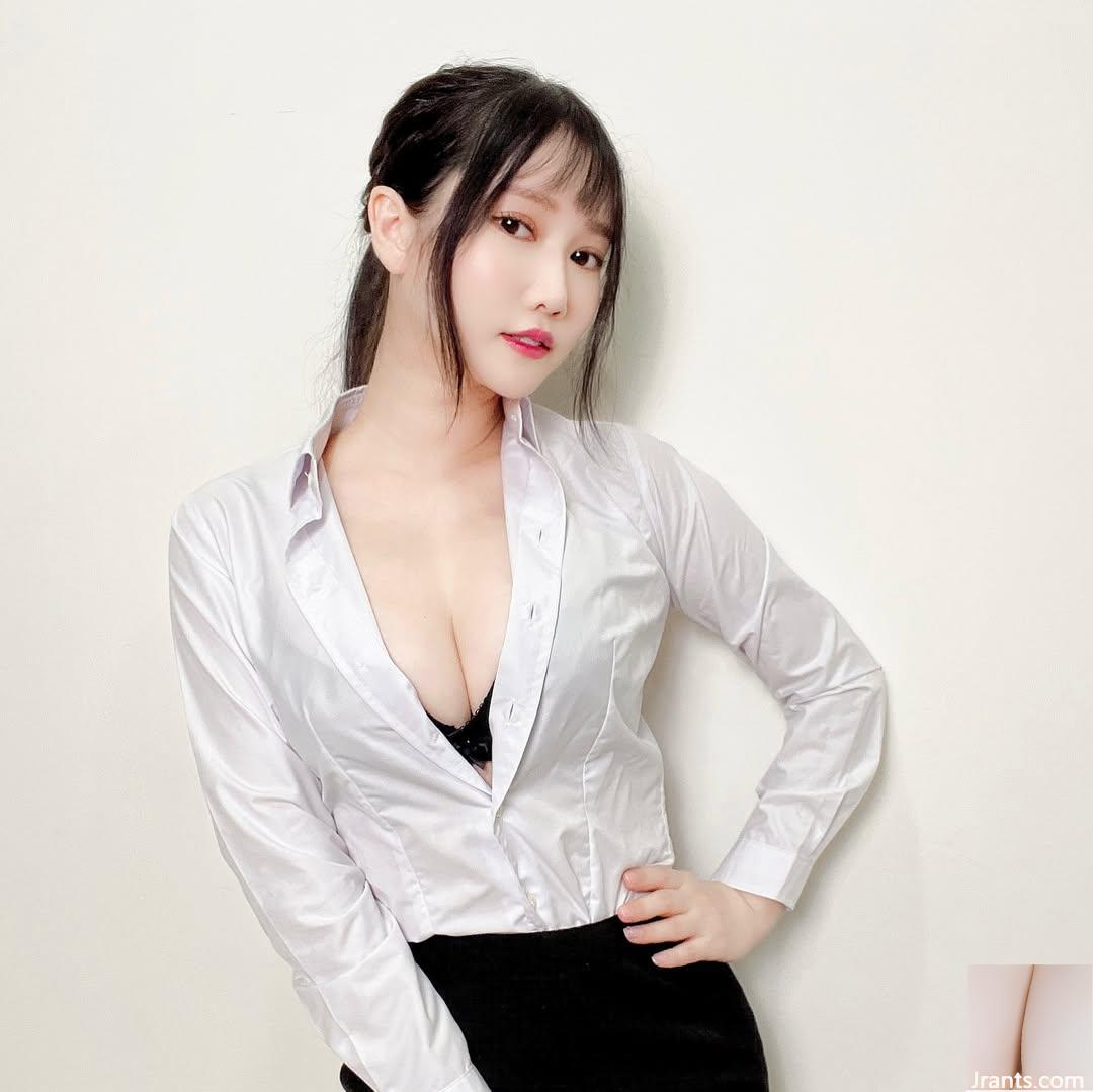 “Huang Yuwen” quyến rũ có thân hình nóng bỏng đến mức hôi (37P) - Ảnh 13