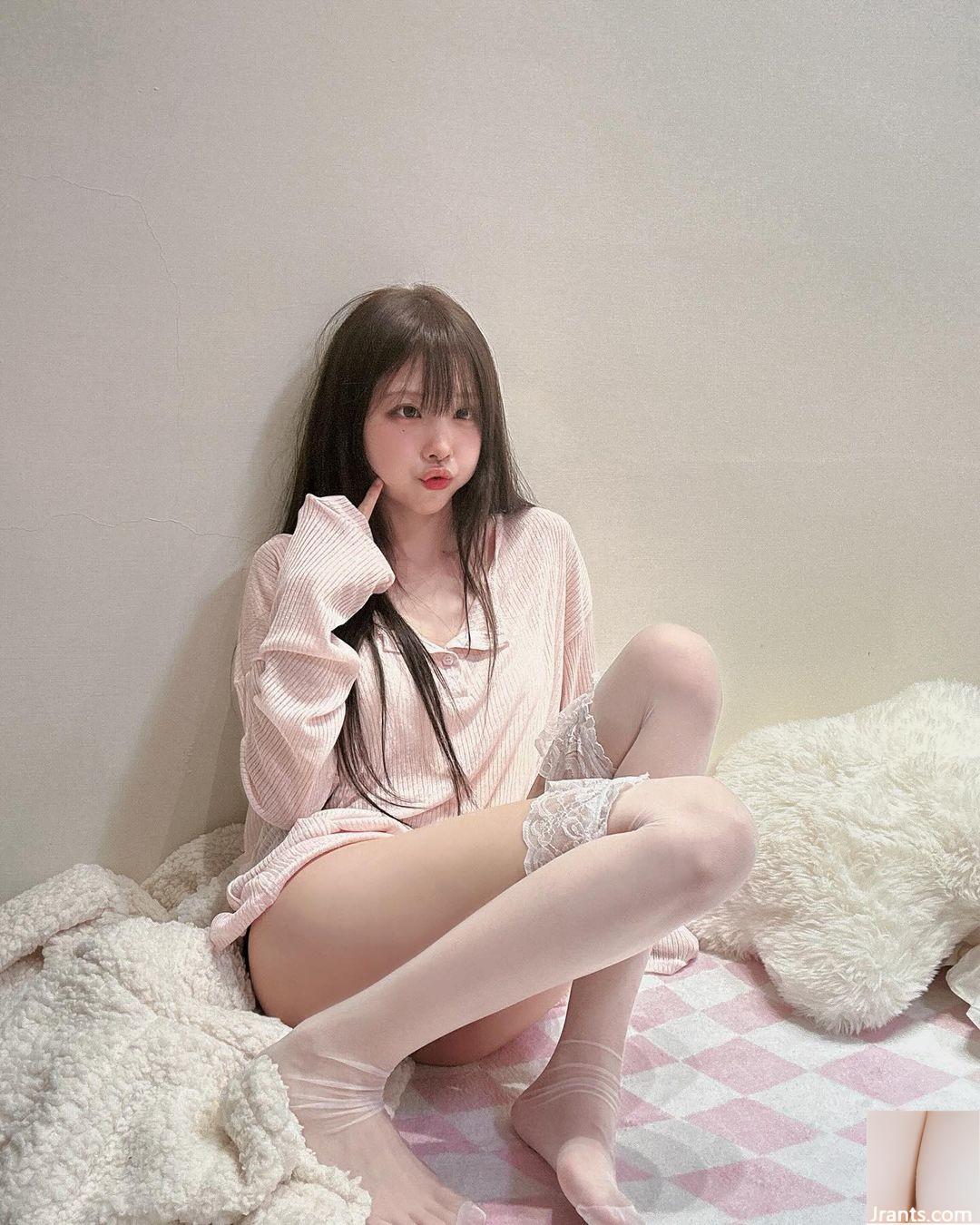 “Zhao Rabbit” có dáng người đẹp, khí chất gợi cảm và toát lên thần thái thần tiên (30P) - Ảnh 30