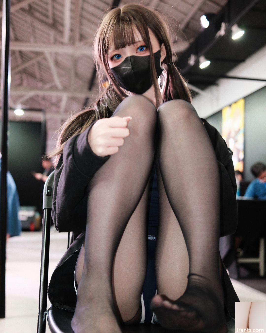 Người nổi tiếng nóng bỏng trên Internet “Li Zi” là một cô gái siêu nóng bỏng và ngọt ngào với ngoại hình hoàn hảo (28P) - Ảnh 4