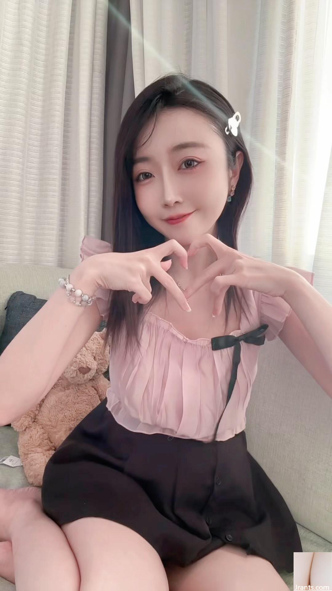 Nữ thần xinh đẹp “Sakura Sakura” có khuôn mặt tuyệt đẹp và vóc dáng cân đối (36P) - Ảnh 4