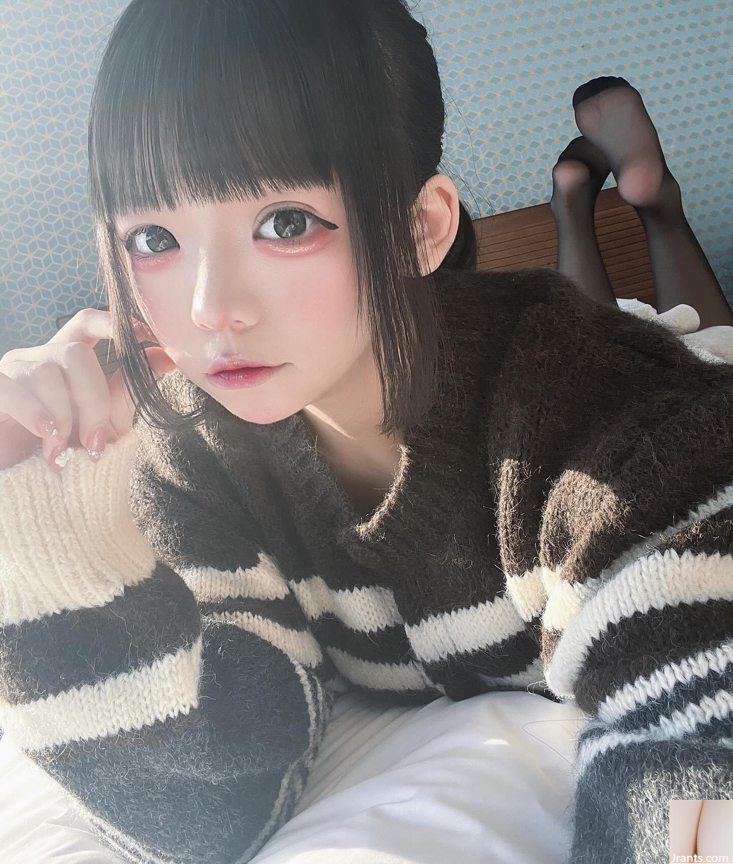 Cô gái nhà bên “Xiao Huân Mili” với bộ ngực trắng nõn, dịu dàng và xinh đẹp đang là tâm điểm của khán giả (21P) - Ảnh 11