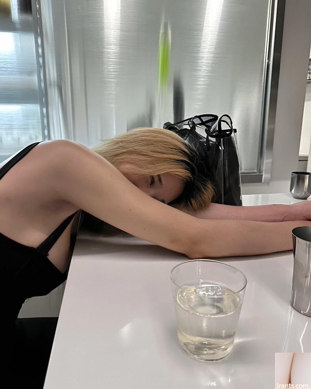 Vẻ đẹp tự nhiên (yilin1110401) Cảnh ngực đẹp của Xie Hui khơi dậy trí tưởng tượng (24P) - Ảnh 7