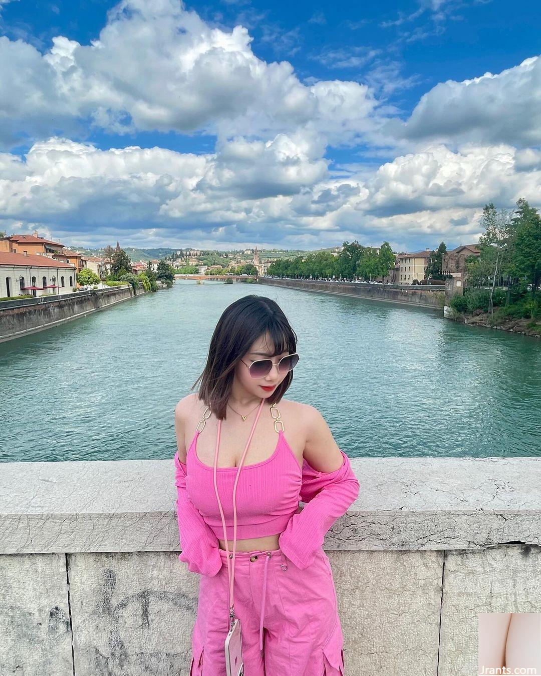 “Meixi” đáng ghen tị khoe sự nghiệp trong bộ ảnh gợi cảm khiến dân tình mê mẩn (28P) - Ảnh 26