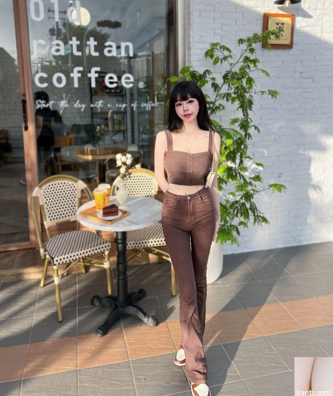 Đôi mắt ngấn nước của cô bạn gái vui tươi (Dora) toát lên vẻ tươi tắn (24P) - Ảnh 19