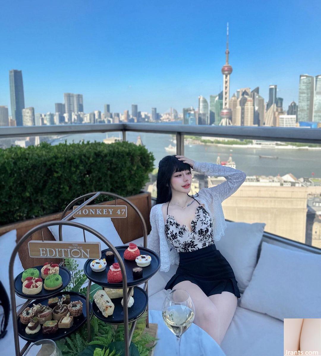 Đôi mắt ngấn nước của cô bạn gái vui tươi (Dora) toát lên vẻ tươi tắn (24P) - Ảnh 7