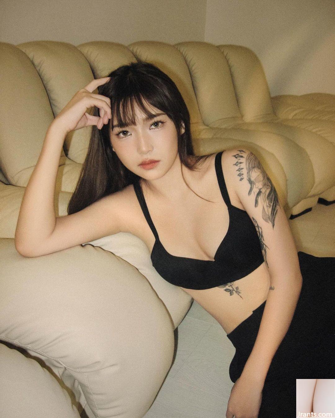 Làn da trắng như tuyết quyến rũ “Ha Geng” với bộ ngực dài và đẹp đến nao lòng (28P)