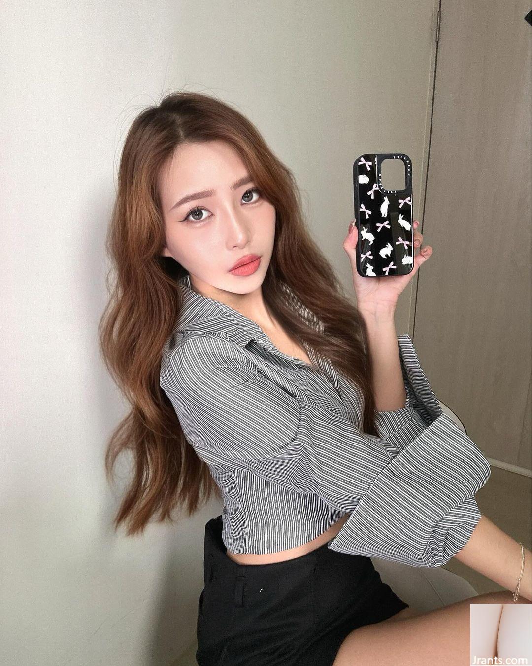 Làn da trắng như tuyết quyến rũ “Ha Geng” với bộ ngực dài và đẹp đến nao lòng (28P) - Ảnh 24