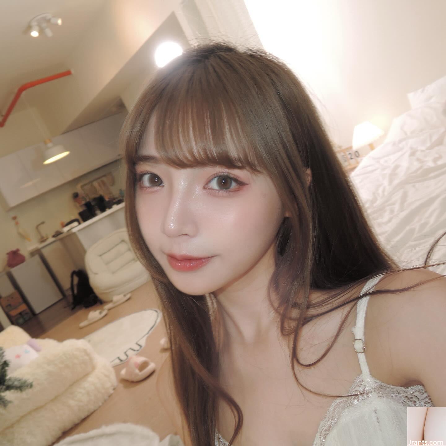 Ngoại hình xinh đẹp và dáng người mảnh khảnh của “Xiao Ying” hấp dẫn đến mức không ai có thể cưỡng lại được (10P) - Ảnh 4