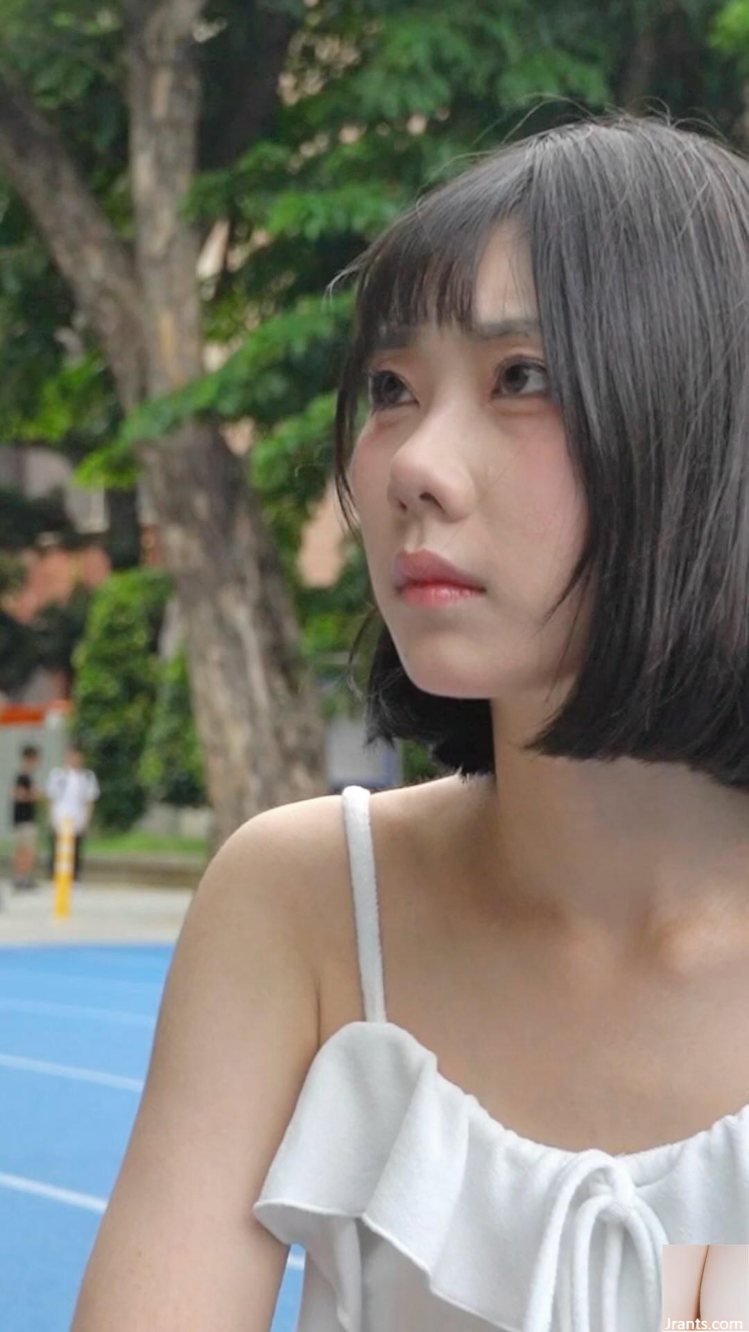 Cô gái dễ thương “Magical Girl Jijo Takeshi” yêu thẳng thắn với nụ cười ngọt ngào xa tận tầm mắt (20P) - Ảnh 7