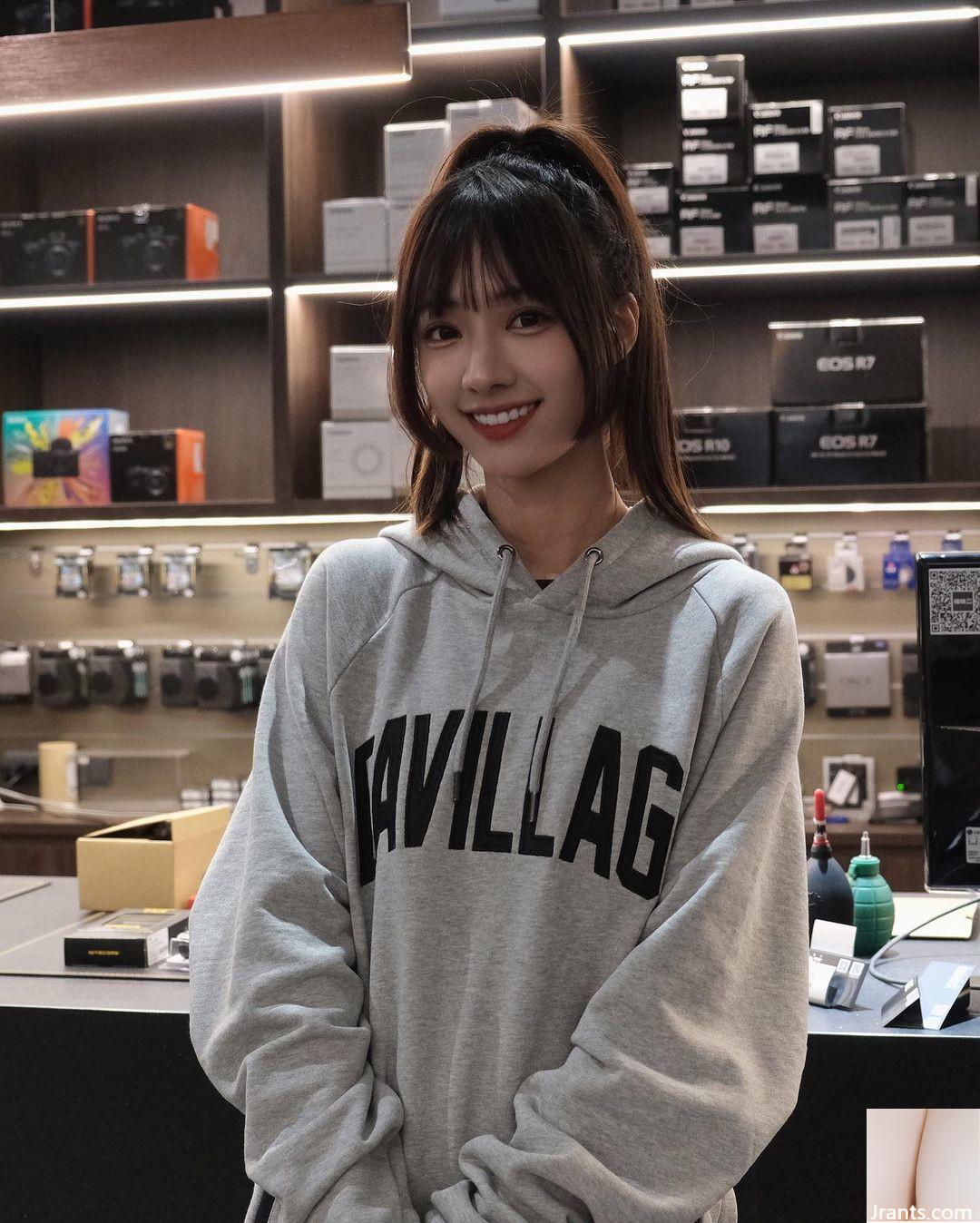 Đường cong gợi cảm khoe hình thể tuyệt đẹp của “Ga Lin” quá điên cuồng (21P) - Ảnh 13