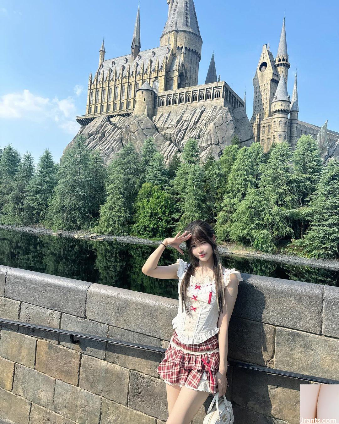 Body “bức màn quyền lực” của Bai Xi trông quá gợi cảm với biểu cảm bối rối (10P)