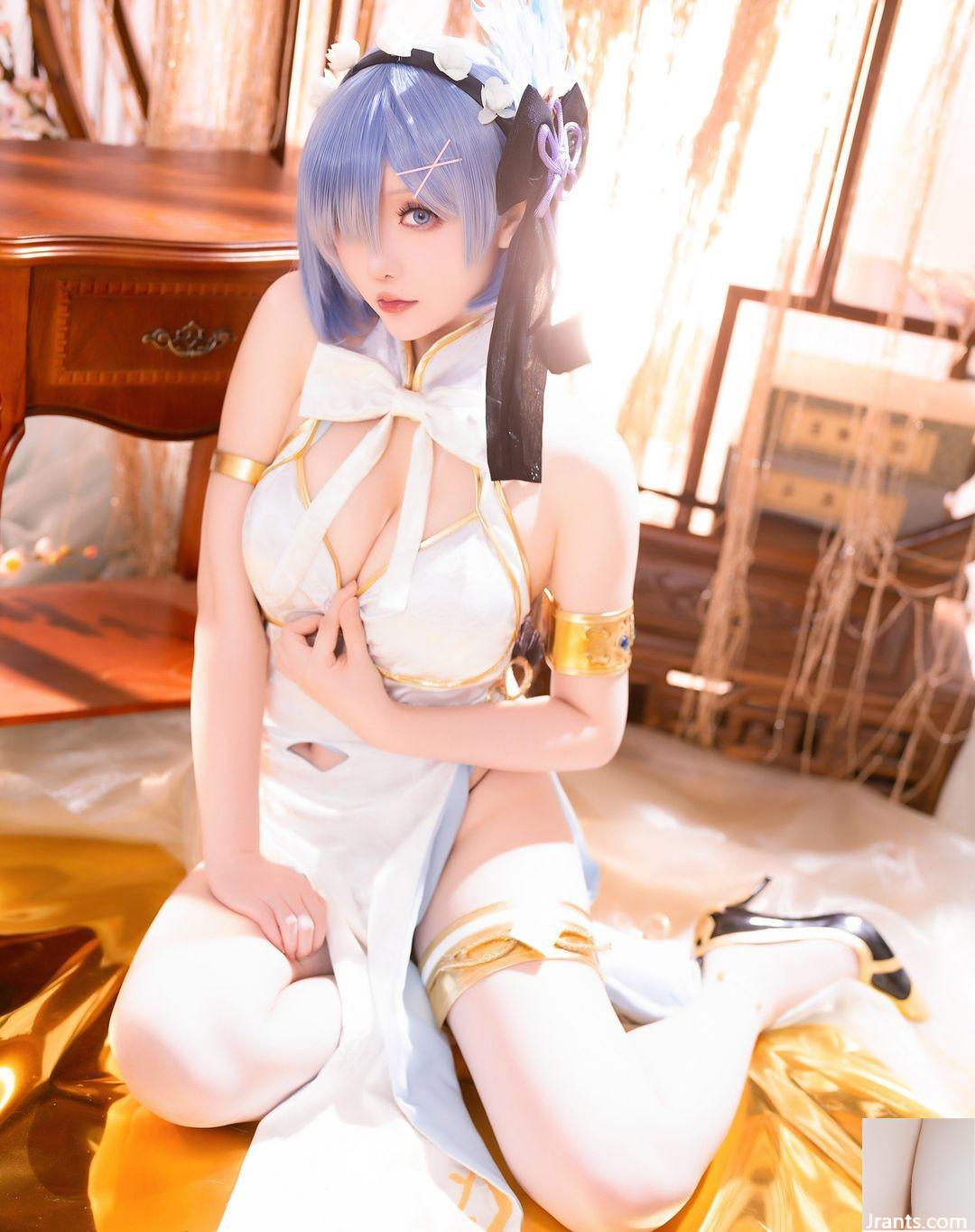 “Xingzhichichi” sở hữu thân hình xuất thần với bộ ngực căng tròn và đường cong khó cưỡng (33P) - Ảnh 31