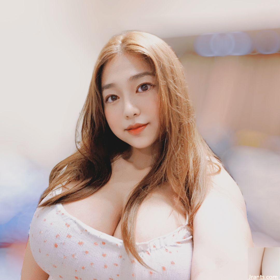 “Bibi” sở hữu khí chất đỉnh cao và thân hình nóng bỏng khiến người ta muốn xiêu lòng (22P)