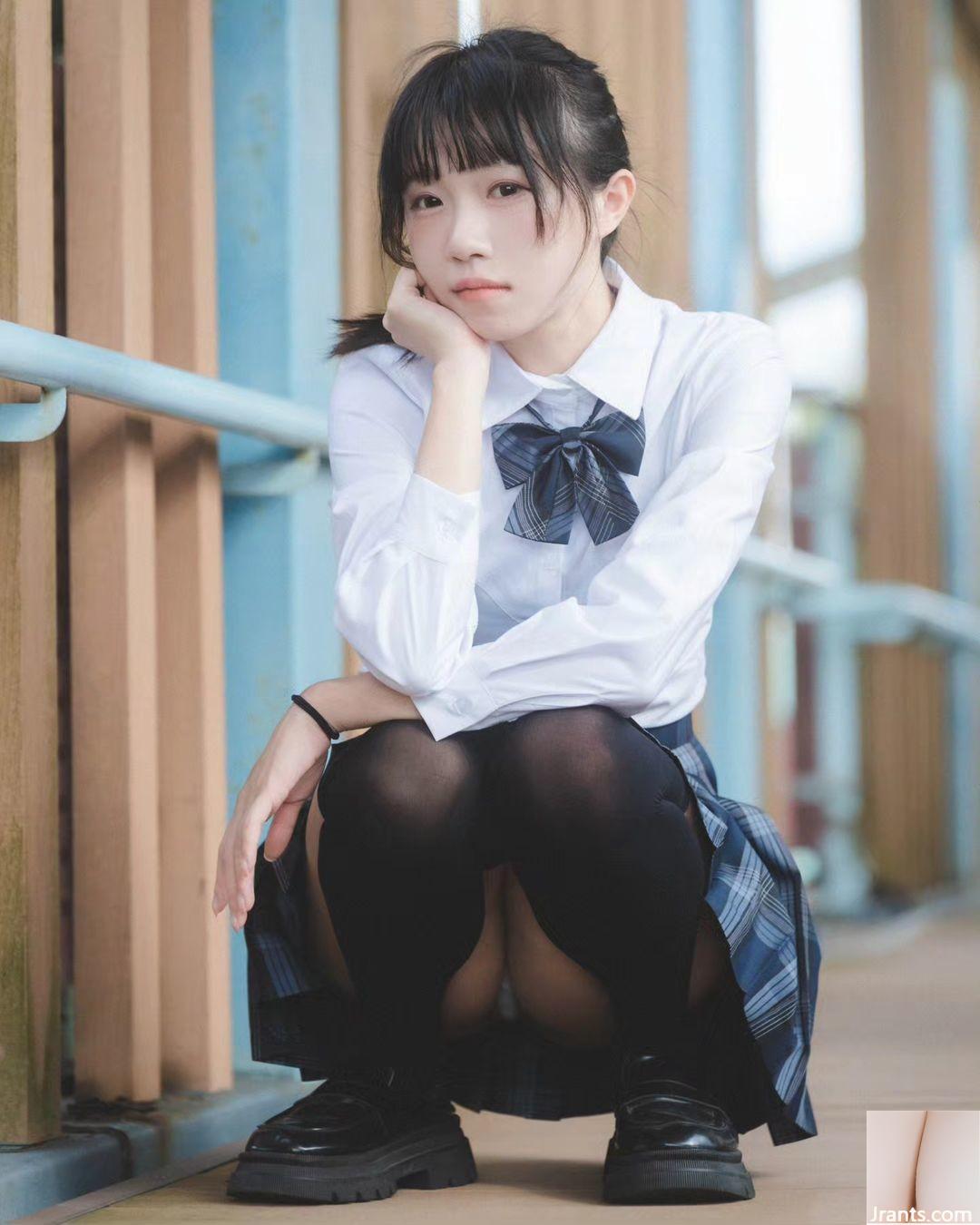 Bộ ngực căng mọng của “Miao Miao Qing”, dáng người trắng trẻo dịu dàng, góc nhìn ngây ngất không chịu nổi (30P) - Ảnh 26