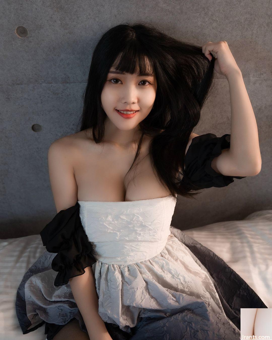 Vẻ quyến rũ đến Hụt hơi của tiểu quỷ nóng bỏng “Eyo” (56P) - Ảnh 46