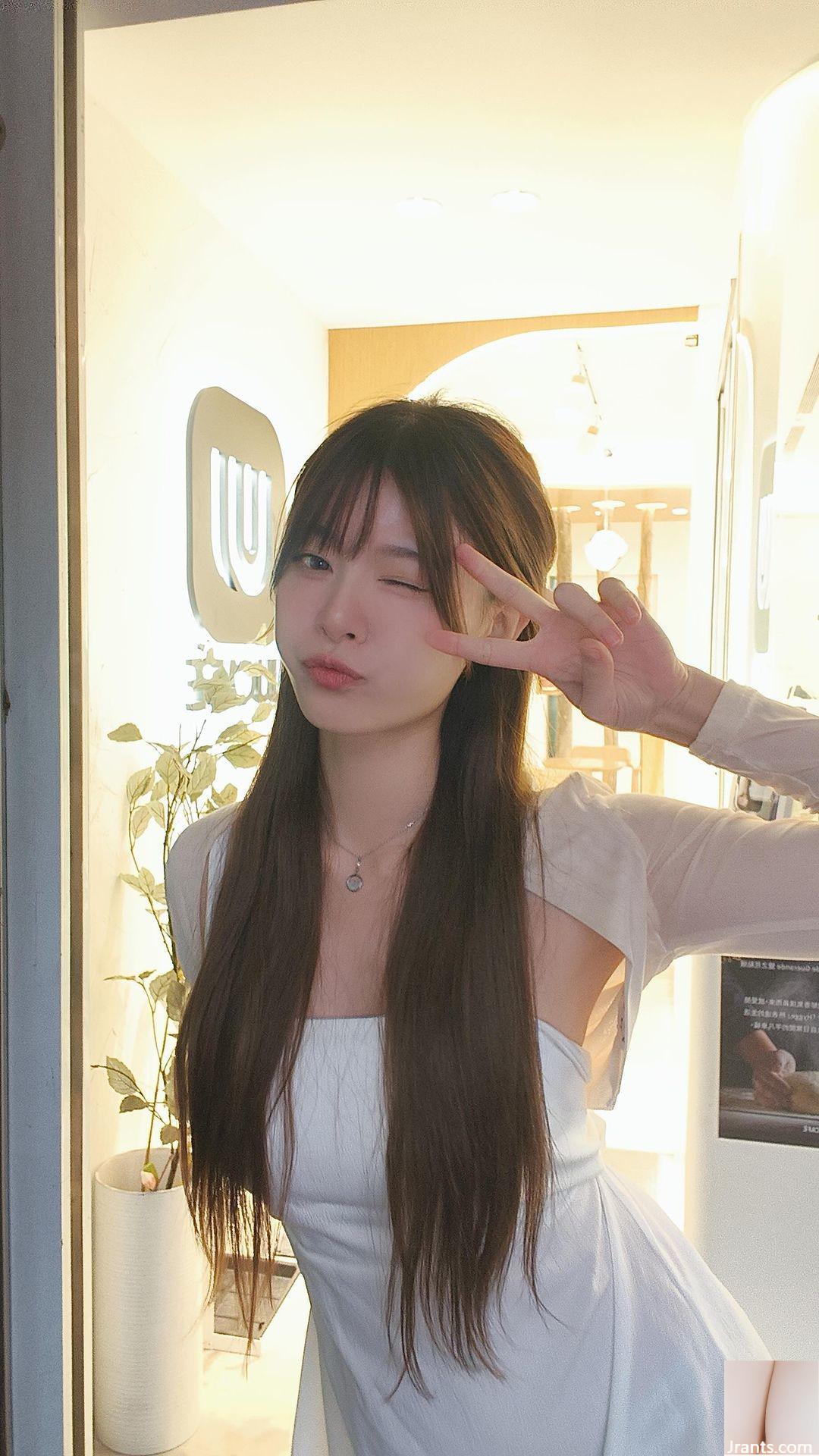 Người đẹp tự nhiên “Viv Lin Zhiyi” sở hữu thân hình quỷ dị dưới vẻ ngoài quyến rũ (25P) - Ảnh 16