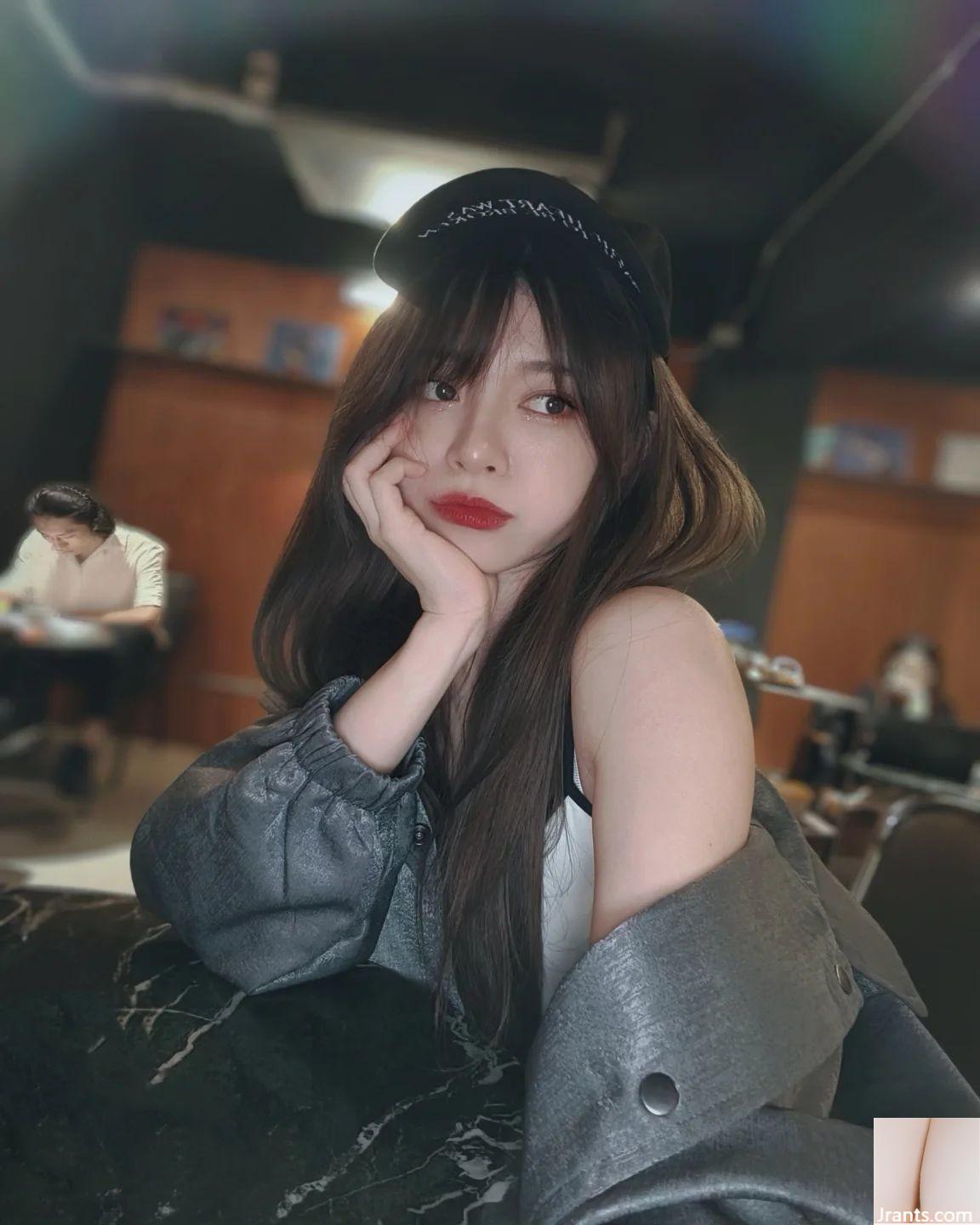 Người đẹp tự nhiên “Viv Lin Zhiyi” sở hữu thân hình quỷ dị dưới vẻ ngoài quyến rũ (25P) - Ảnh 21