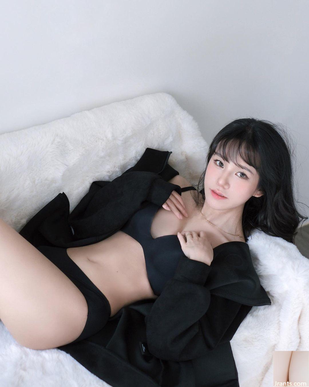 Cô gái ngọt ngào với thân hình nóng bỏng “Kisana Nainai” cực dễ thương và yêu ngay lập tức (30P) - Ảnh 16