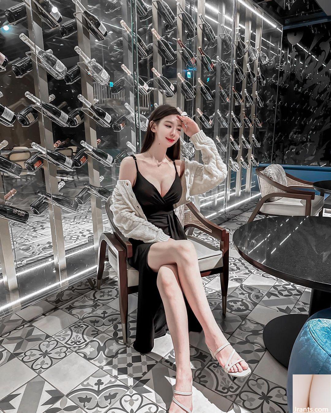 Vòng một gợn sóng và vòng eo săn chắc của cô gái ngực nóng tính “Rei” quá gợi cảm (29P) - Ảnh 12