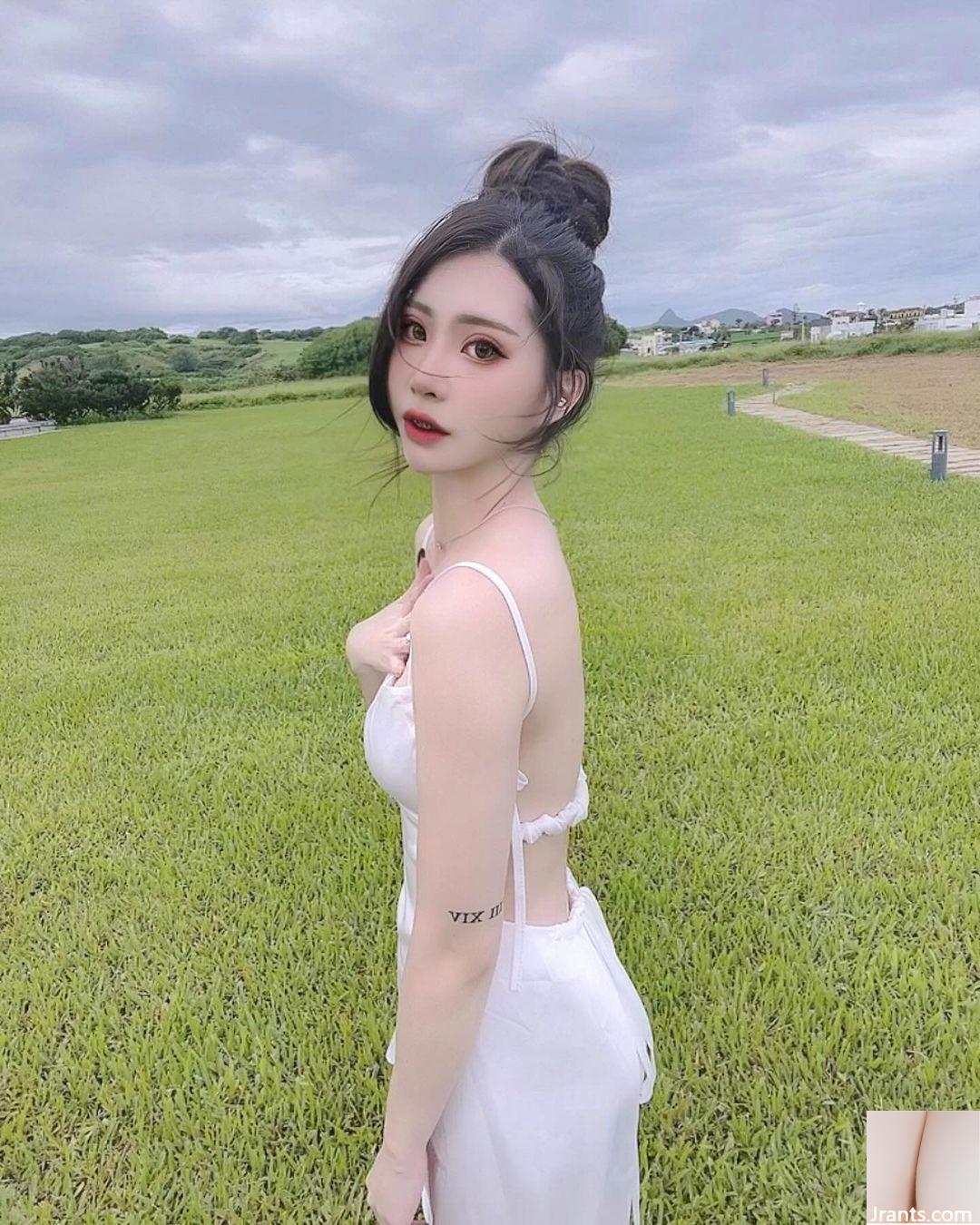 (EE(绫)”Nụ cười thiên thần mang đến cho con người tràn đầy sức sống và đủ loại ngực nóng bỏng (39P) - Ảnh 35