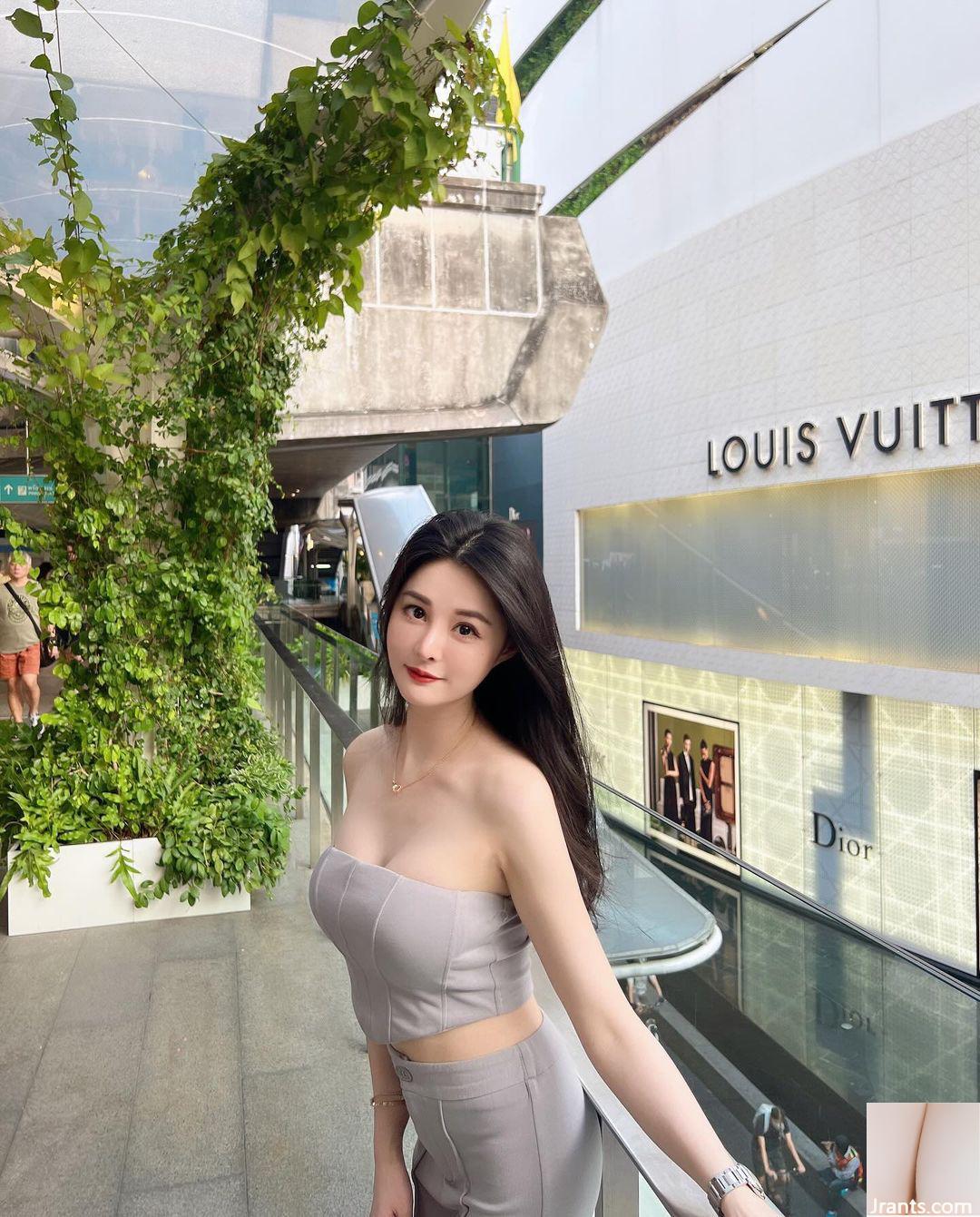 Đường cong quyến rũ của mỹ nhân trống rỗng “Meng Ge” khơi dậy làn sóng đói khát (31P) - Ảnh 28