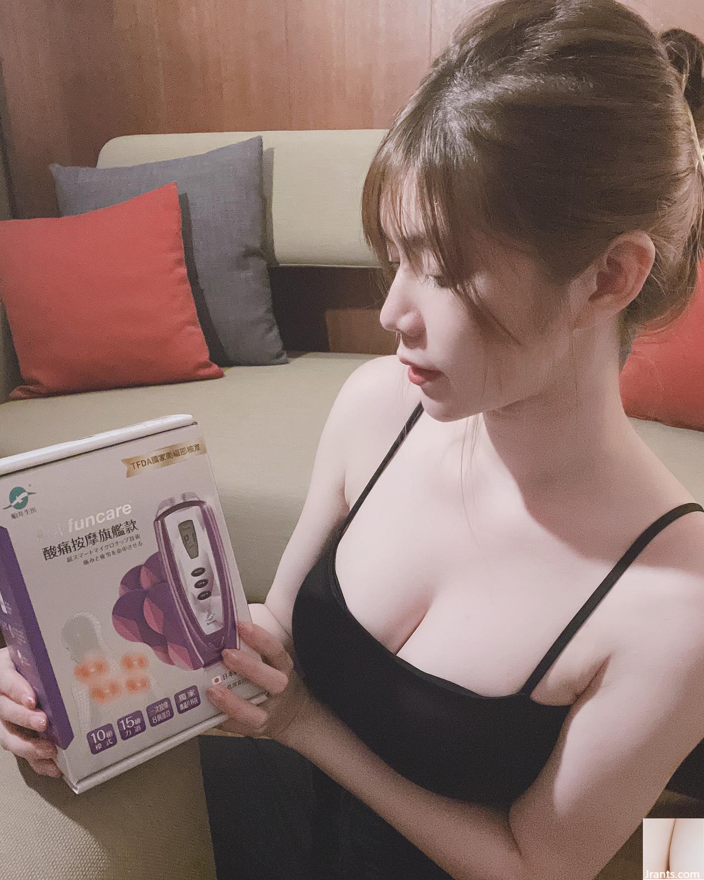 Nhân vật phản diện nhỏ nhắn gợi cảm “Chen Weiting” không thể không có bộ ngực đầy đặn và xinh đẹp, tạo nên một thân hình quyến rũ (33P) - Ảnh 12