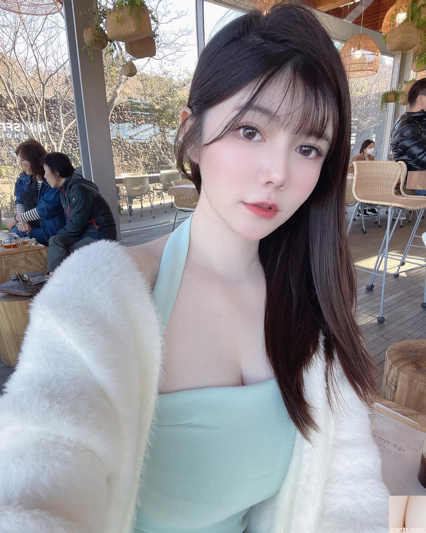 Nhân vật phản diện nhỏ nhắn gợi cảm “Chen Weiting” không thể không có bộ ngực đầy đặn và xinh đẹp, tạo nên một thân hình quyến rũ (33P) - Ảnh 20