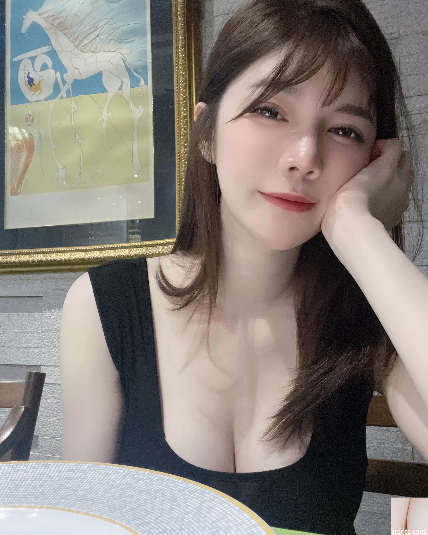 Nhân vật phản diện nhỏ nhắn gợi cảm “Chen Weiting” không thể không có bộ ngực đầy đặn và xinh đẹp, tạo nên một thân hình quyến rũ (33P) - Ảnh 3