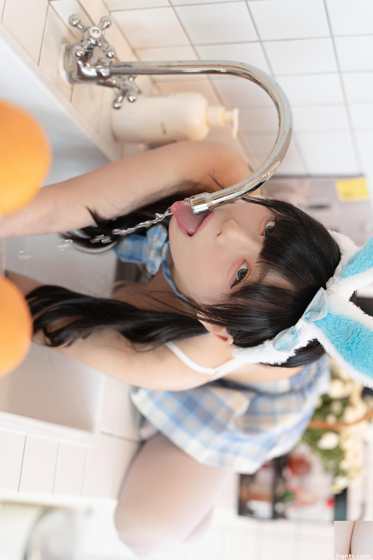 (Maruemon Ye Zaoyao) Thân hình nóng bỏng quyến rũ và không ngừng khoe đường cong kiêu hãnh (44P) - Ảnh 11