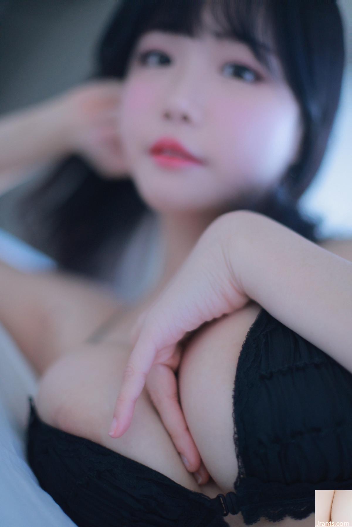 (Tên Addielyn là ㄈ|) Đường cong lồi lõm khiến fan muốn lại gần nhưng lại sợ mất kiểm soát (51P) - Ảnh 40