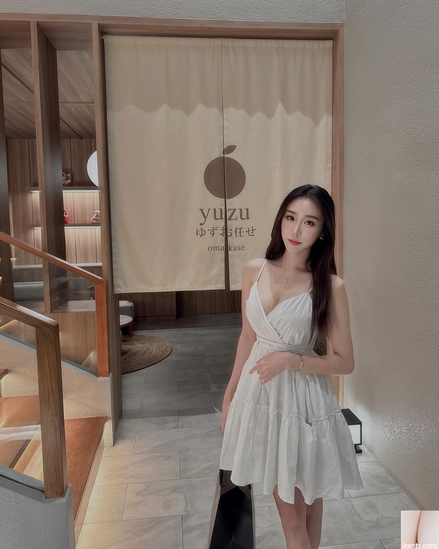 Vóc dáng hoàn hảo – “Feng Feng Feng” nổi tiếng che giấu vóc dáng đẹp và ngạc nhiên! - Ảnh 2