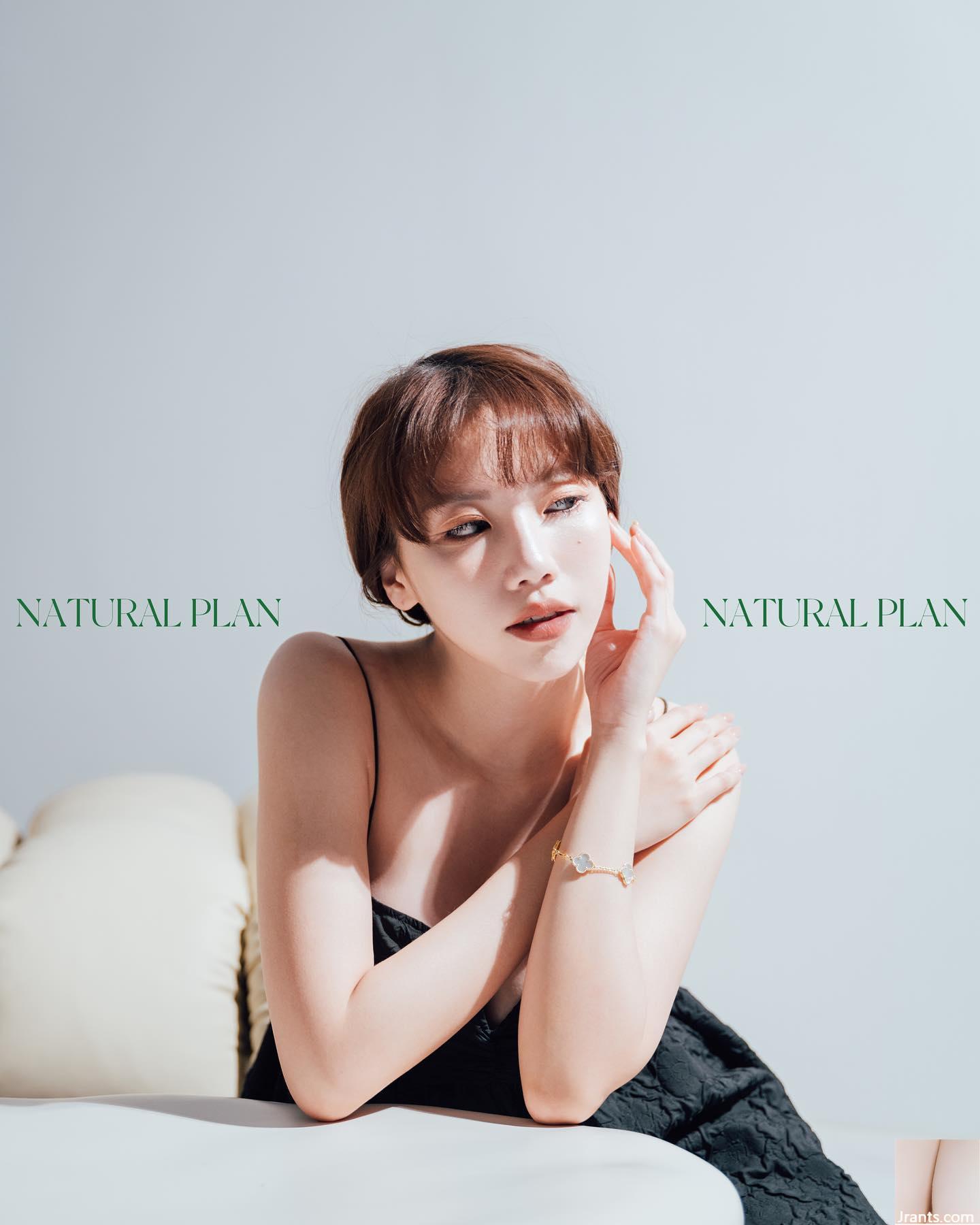 Khuôn mặt dễ thương và bộ ngực tuyết trắng của nàng tiên “Qiqi” thực sự là tâm điểm chú ý của mọi người (30P) - Ảnh 8