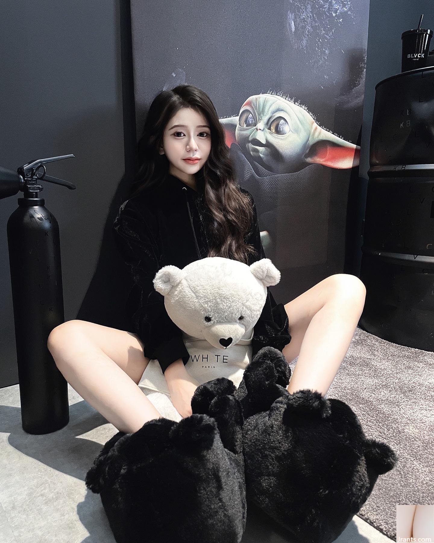 Bộ ngực đầy đặn “Sandy.abcd” khoe khí chất đẳng cấp Amana trong sự nghiệp (46P) - Ảnh 18