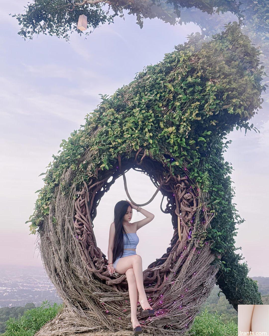 Hình ảnh “Jiuer·Jiue+” với khe ngực đầy đặn tôn lên vóc dáng trắng nõn và dịu dàng (21P) - Ảnh 15