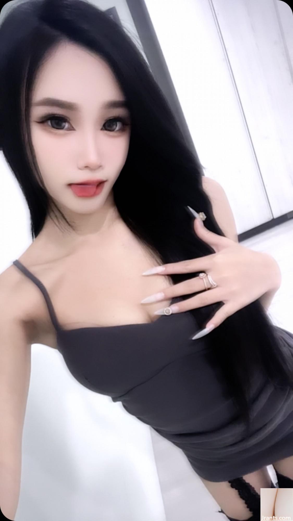 Hình ảnh “Jiuer·Jiue+” với khe ngực đầy đặn tôn lên vóc dáng trắng nõn và dịu dàng (21P) - Ảnh 7