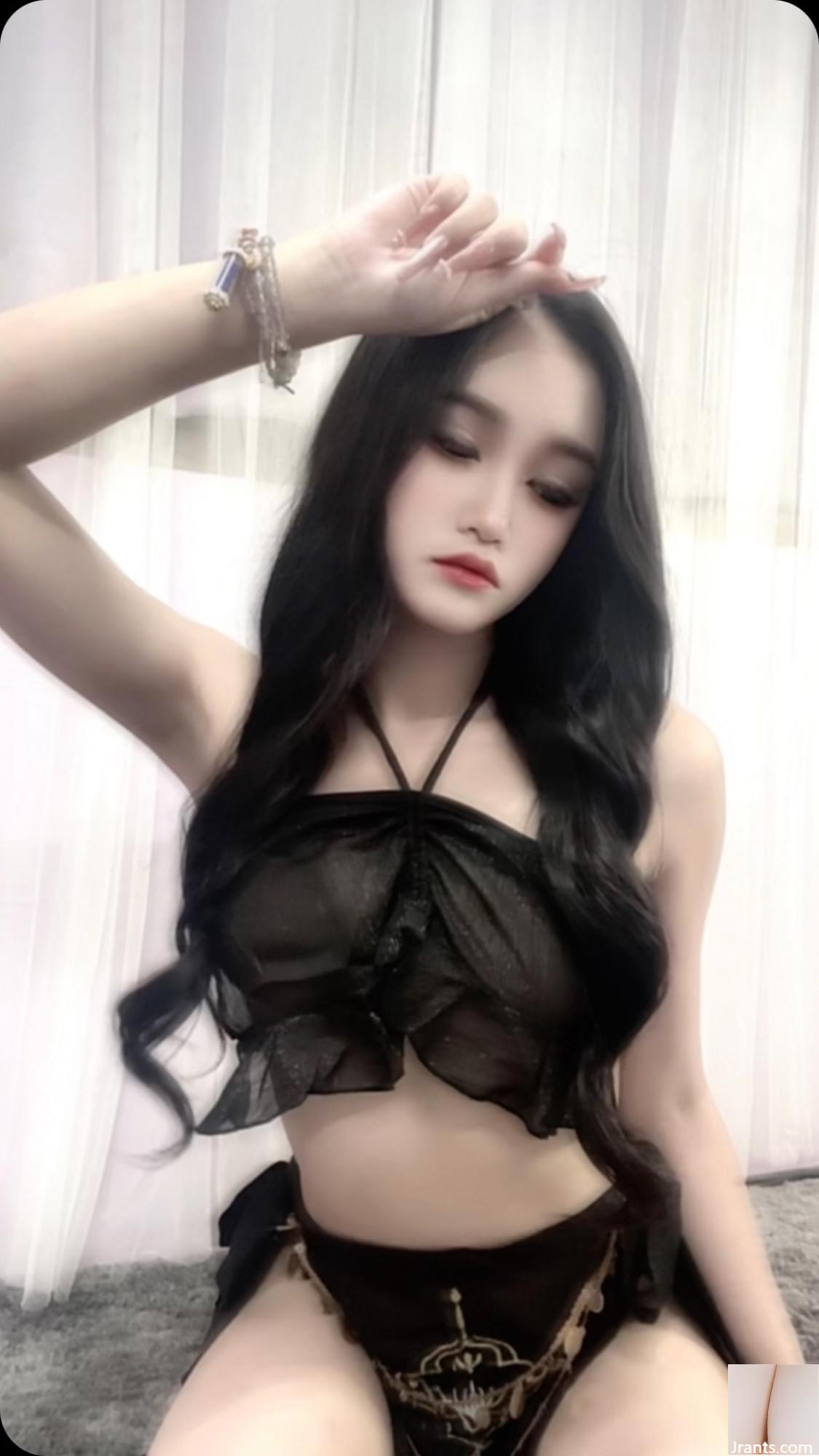 Hình ảnh “Jiuer·Jiue+” với khe ngực đầy đặn tôn lên vóc dáng trắng nõn và dịu dàng (21P) - Ảnh 9