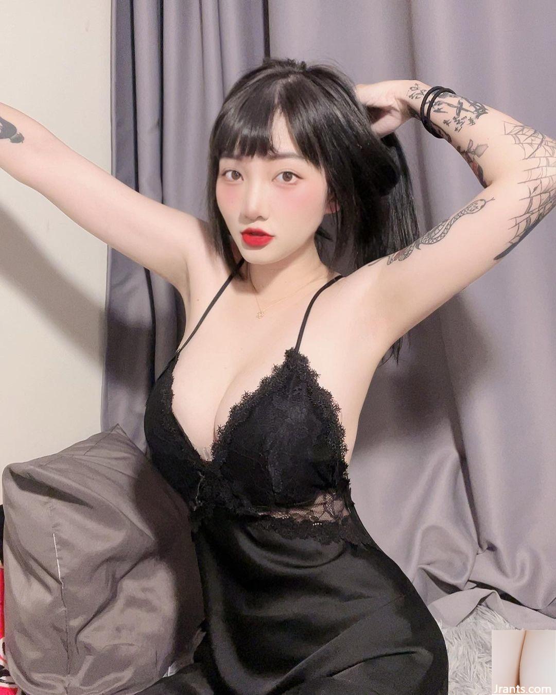 Vóc người thấp, ngực khủng “Huya” dáng người mảnh khảnh và đường cong quyến rũ (45P) - Ảnh 11